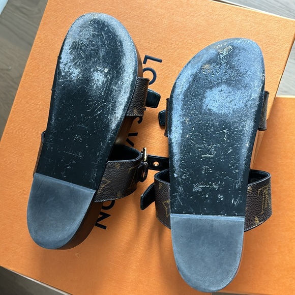 Louis Vuitton Bom Dia sandals - Picture 3 of 6